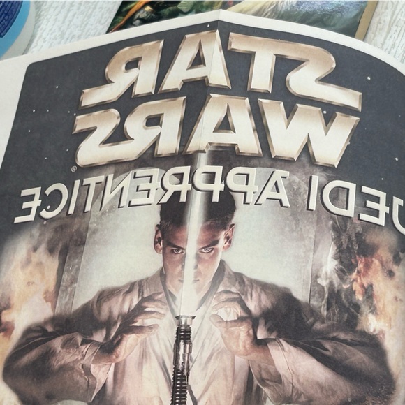 Lot of 4 Vintage Scholastic Books - Picture 15 of 16